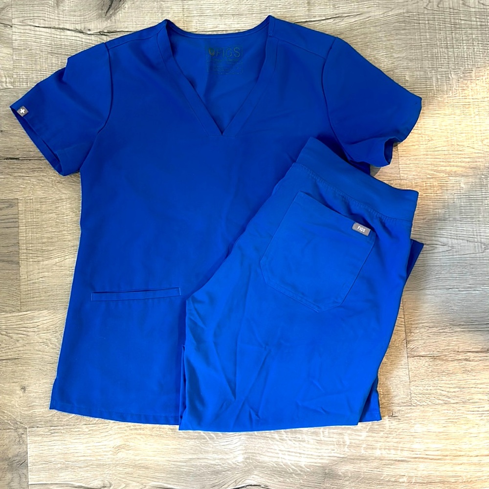 Figs Royal Blue Woman’s Scrub Set Small/Medium